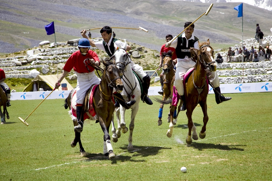 Polo in Shandur